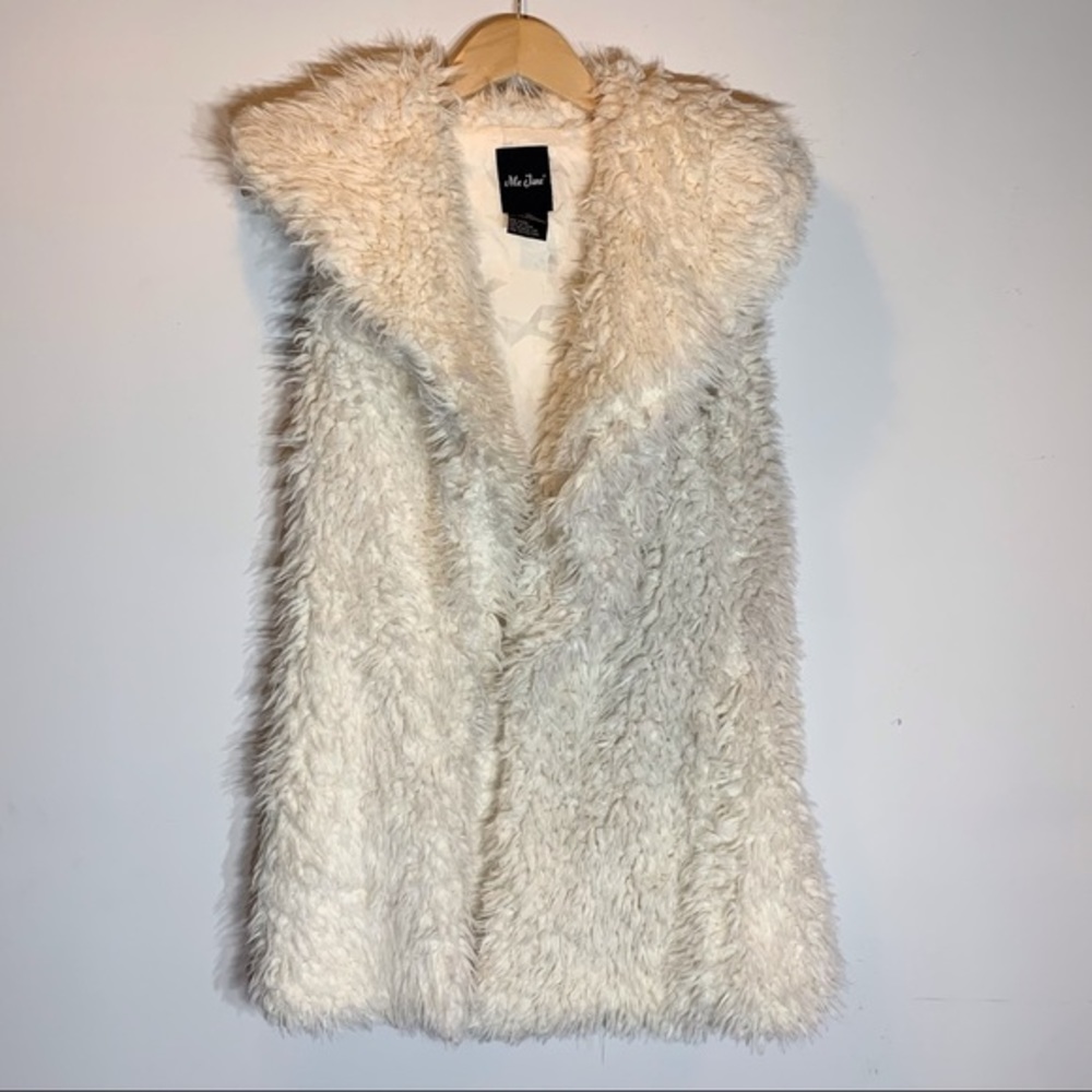 EUC Me Jane faux‎ fur vest
